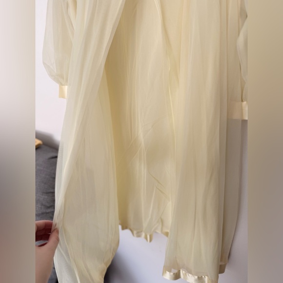 VTG 60s Womens M Butter Yellow Pegnoir Nightgown Set Sabrina Carpenter Babydoll - Picture 11 of 16